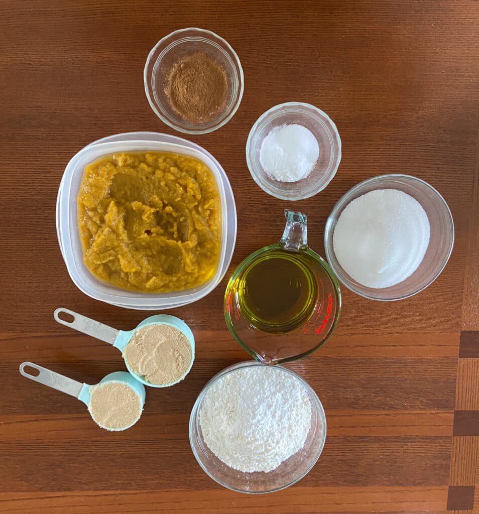 All the ingredients needed to make pumpkin bars