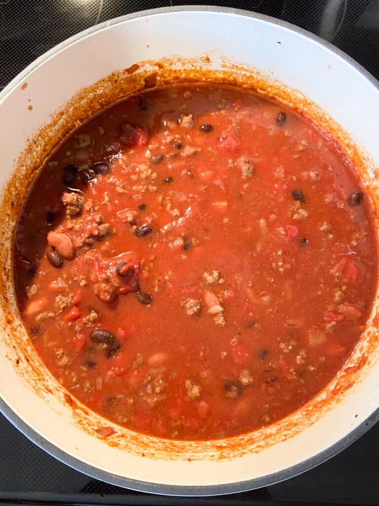 Midwest chili in a dutch oven