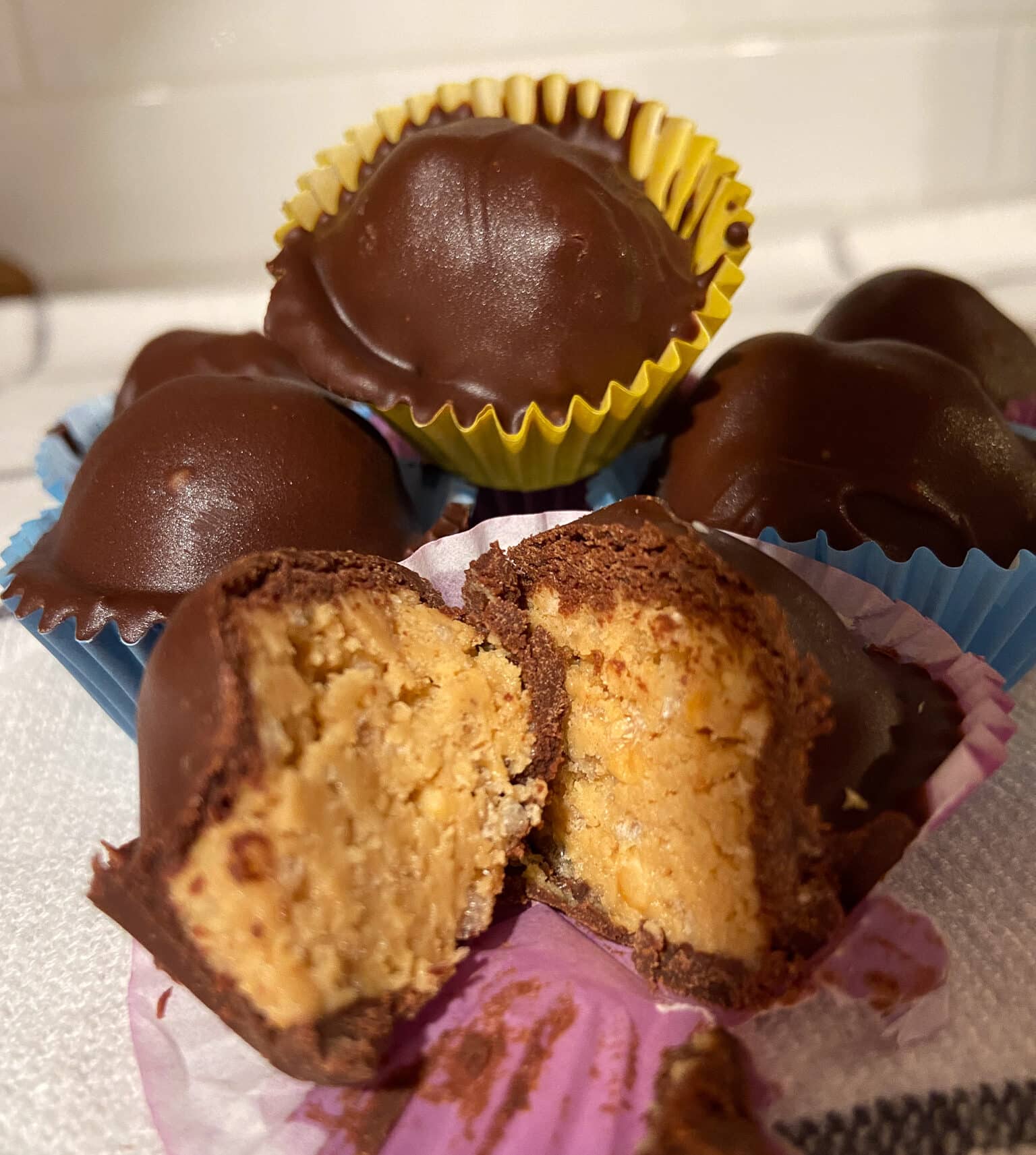 Delicious Chocolate Peanut Butter Rice Crispy Balls