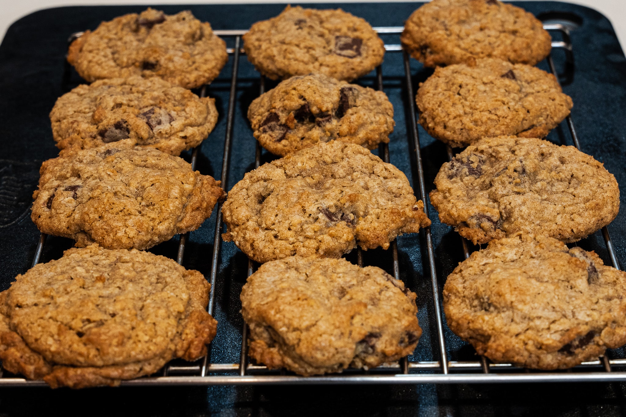 chocolate chip oatmeal cookies