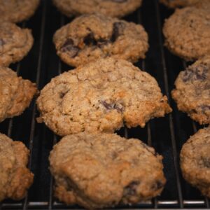 chocolate chip oatmeal cookies