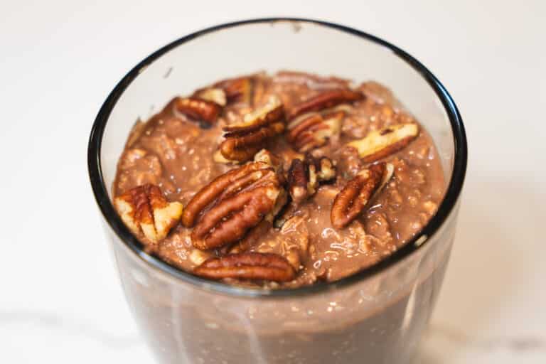 Brownie Batter Overnight Oats