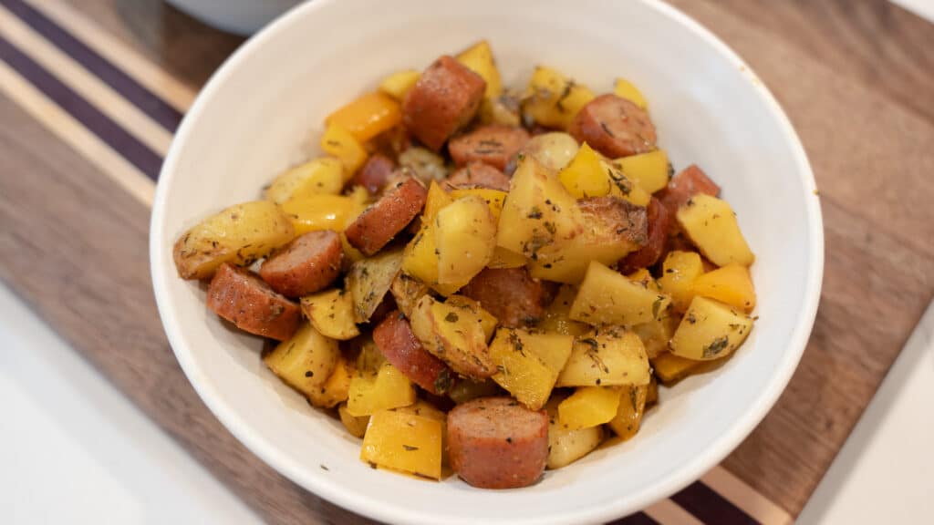 air fryer chicken sausage with baby potatoes and bell peppers