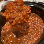 Midwest Crockpot Chili with beans and tomatoes