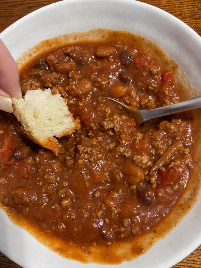 Midwest Crockpot Chili with cinnamon rolls