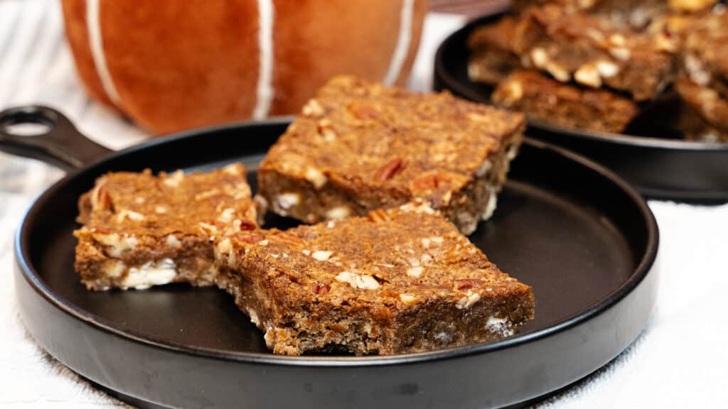 Pumpkin White Chocolate Chip Blondies