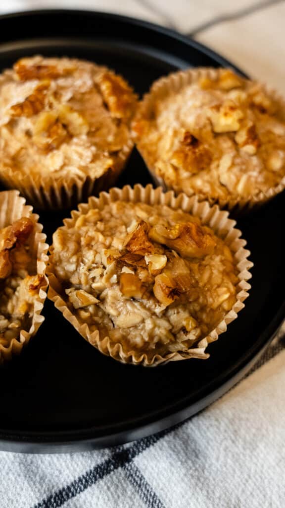 Banana Peanut Butter Greek Yogurt Oatmeal Muffins