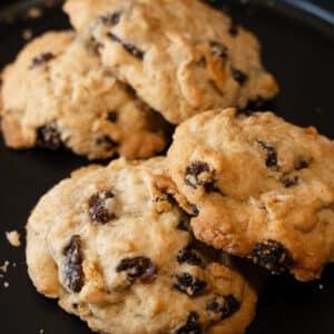 Oatmeal Raisin Sourdough Cookies