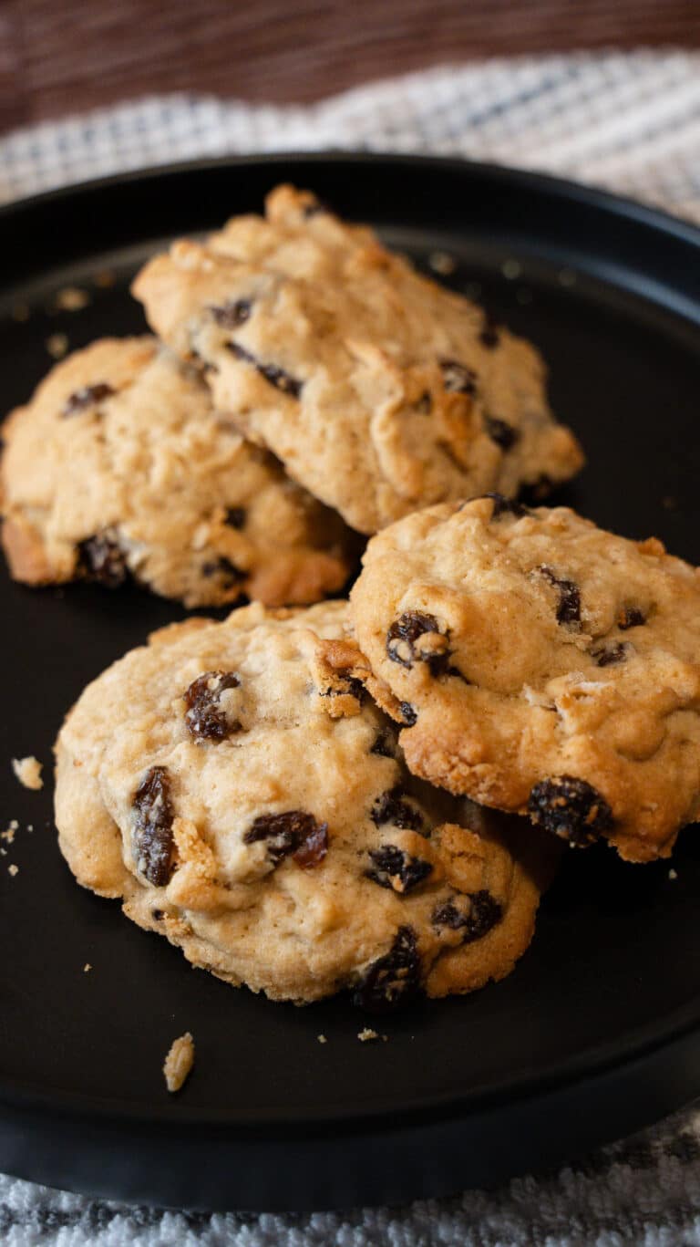 Oatmeal Raisin Sourdough Cookies